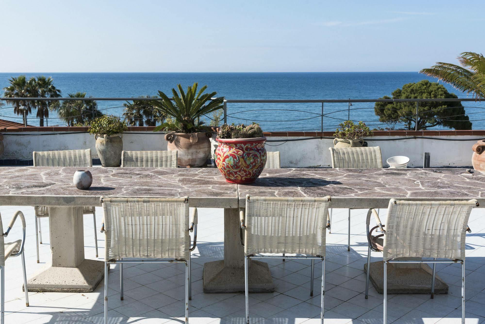 Villa Gio B&B De Charme 蒙蒂克里斯 外观 照片